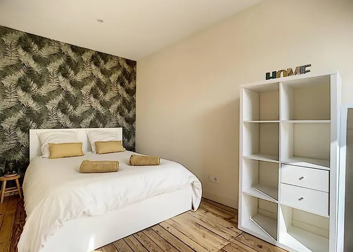 L'abbat-jour L'emeraude • Plein Sud • Thermes * Bagnères-de-Bigorre